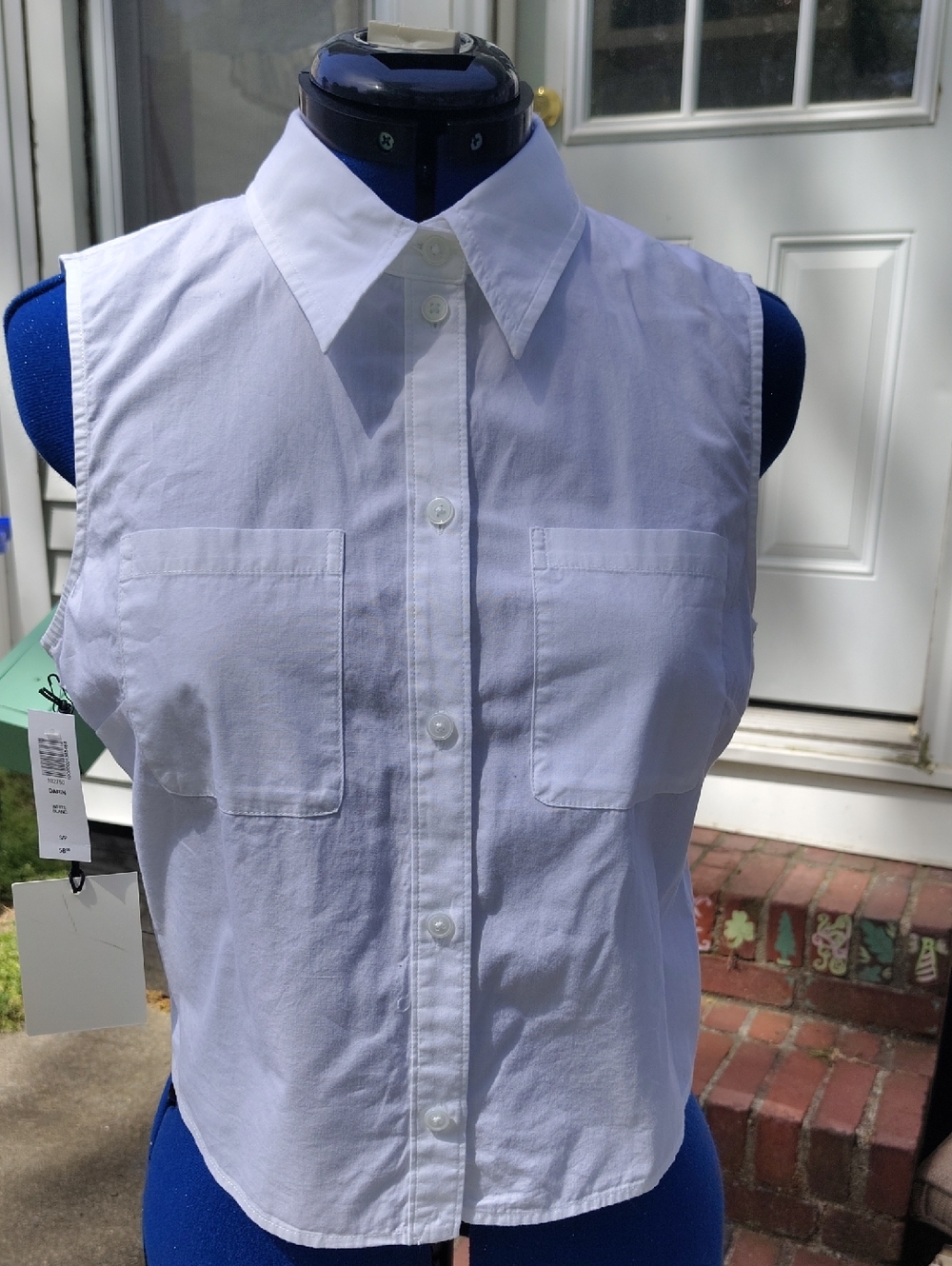 Sunday Best White Sleeveless Button-Down Shirt
